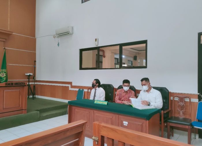 Sidang perdata dugaan pelanggaran protokol kesehatan yang dilakukan oleh presenter Raffi Ahmad kembali digelar di Pengadilan Negeri Depok, Rabu (3/2/2021).