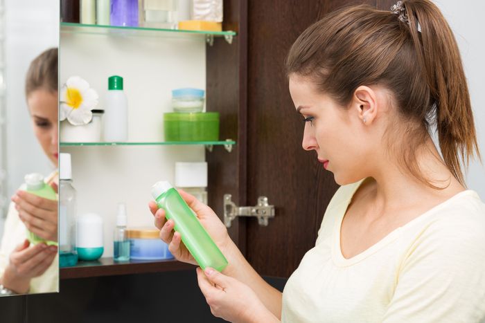 Mengetahui masa kadaluwarsa makeup