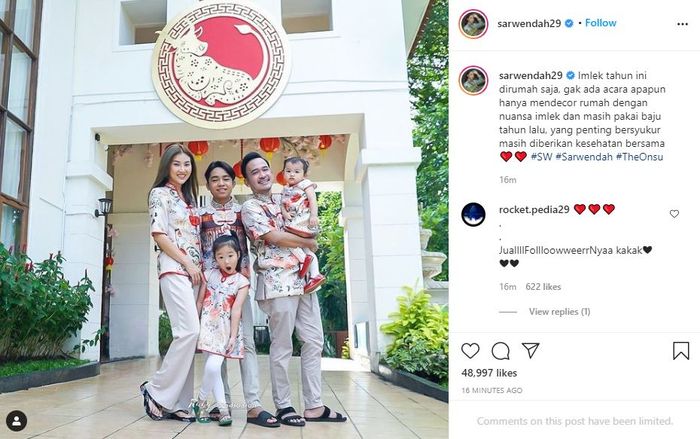 Ruben Onsu dan Sarwendah bersama ketiga anaknya merayakan Hari Raya Imlek 2021 di rumah saja.