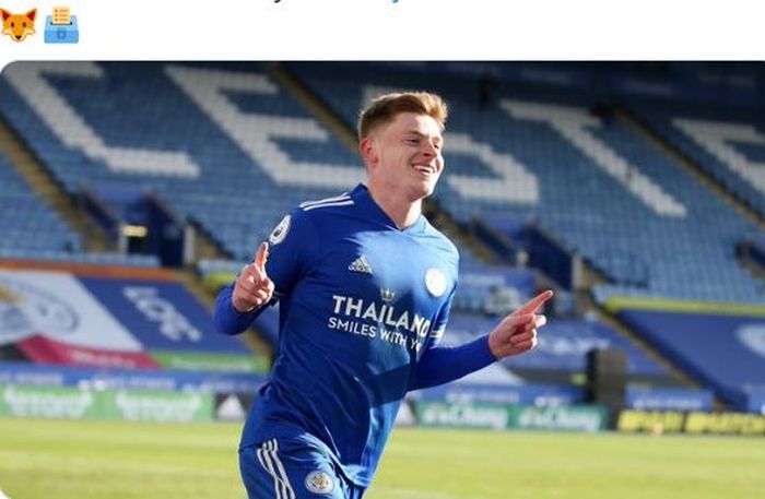 Gelandang Leicester City, Harvey Barnes, merayakan gol yang dicetak ke gawang Liverpool dalam laga Liga Inggris di Stadion King Power, Sabtu (13/2/2021).