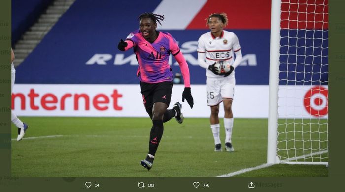 Moise Kean mencetak gol PSG ke gawang Nice dalam lanjutan Liga Prancis, 13 Februari 2021.