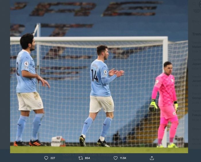 Menang 3-0 atas Tottenham Hotspur, Manchester City semakin kokoh berada di puncak klasemen sementara Liga Inggris.  