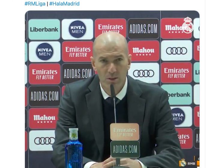 Pelatih Real Madrid, Zinedine Zidane, bingung dengan cedera yang melanda pemainnya, Dani Carvajal, pada laga Liga Spanyol, Minggu (14/2/2021).  