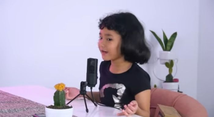 Putri Ayu Ting Ting, Bilqis Khumairah Razak.