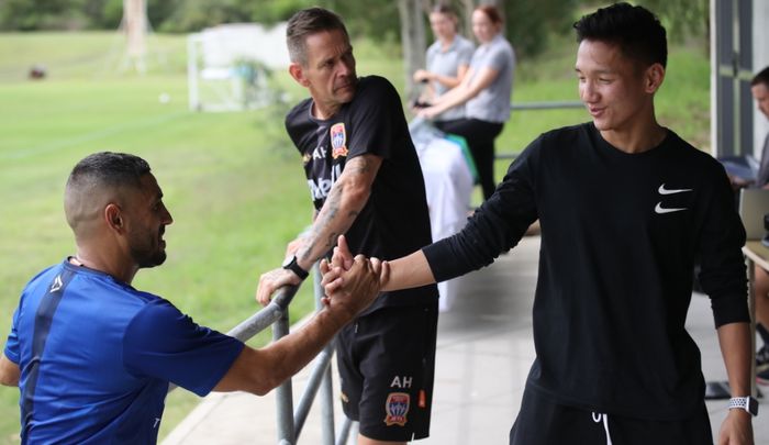 Syahrian Abimanyu saat tiba di markas latihan Newcastle Jets, Jumat (19/2/2021).