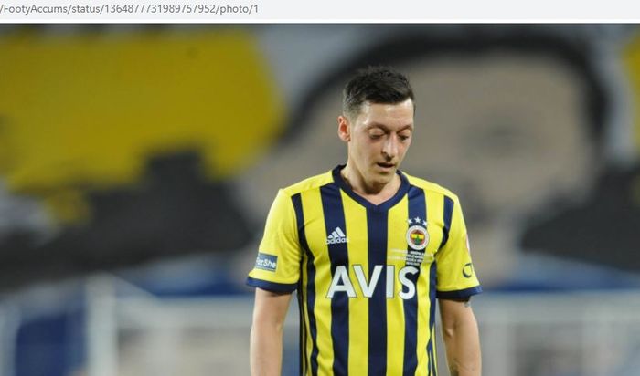 Gelandang Fenerbache, Mesut Oezil.