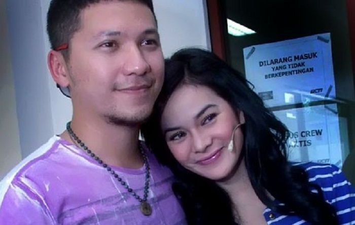 Gading Marten dan Astrid Tiar sewaktu pacaran dulu.