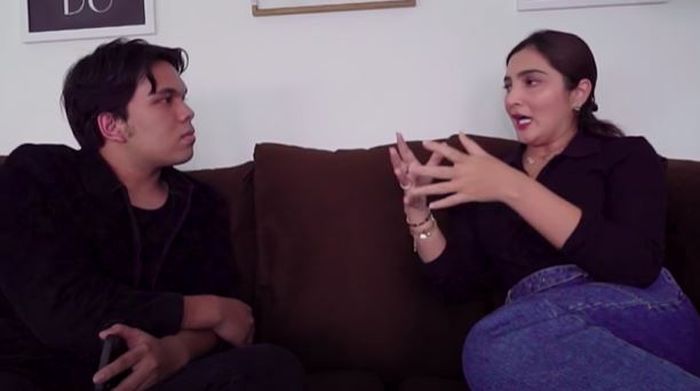 Ashanty saat menceritakan keinginan Aurel menjadi DJ