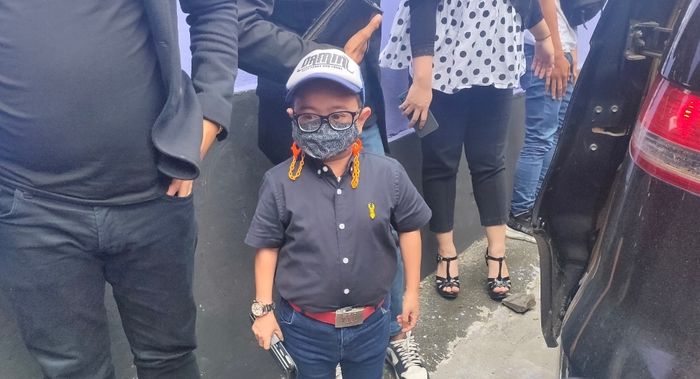Daus Mini saat jumpa pers di kantor Komisi Nasional Perlindungan Anak, kawasan Pasar Rebo, Jakarta Timur, Selasa (2/3/2021).