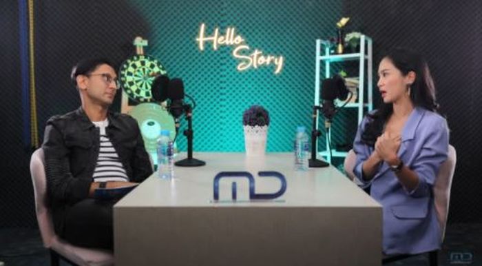 Bunga Zainal dan Sanjay Mulani