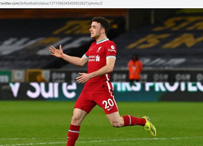 Striker Liverpool, Diego Jota, merayakan gol yang dicetak ke gawang Wolverhampton Wanderers dalam laga Liga Inggris di Stadion Molineux, Senin (15/3/2021).