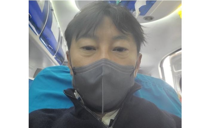 Foto saat Shin Tae-yong menumpang ambulans air untuk pulang ke Korea Selatan pada 27 Maret lalu.