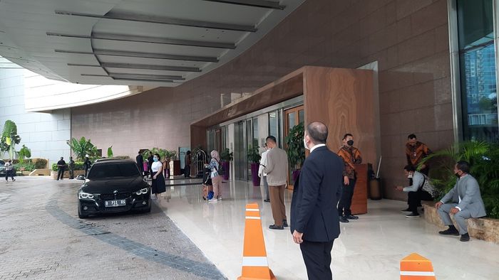 Suasana lokasi pernikahan Aurel-Atta di Hotel Raffles, Setiabudi, Jakarta Selatan, Sabtu (3/4/2021).