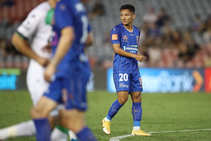 Syahrian Abimanyu saat melakoni debut dalam laga Newcastle Jets vs Western United (5/4/2021).
