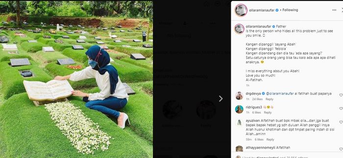  Unggahan Olla Ramlan usai berziarah ke makam sang ayah. 