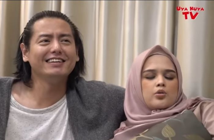 Cut Meyriska dan Roger Danuarta.  