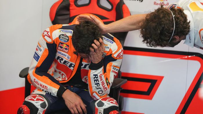 Pembalap Repsol Honda, Marc Marquez, bereaksi setelah finis pada MotoGP Portugal di Sirkuit Algarve, Portimao, Minggu (19/4/2021).