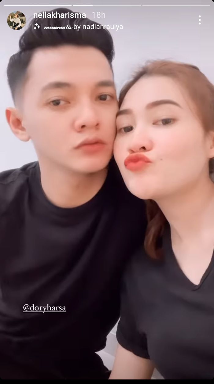 Nella Kharisma dan Dory Harsa makin mesra menanti kelahiran anak pertama.