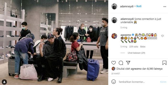 Lewat berbagai unggahannya di Instagram @adamrxsydi, Adam Rosyadi pun tampak lebih berani memamerkan kemesraannya dengan Agnez Mo.