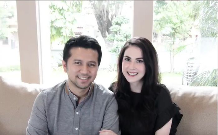 Emil Dardak dan Arumi Bachsin