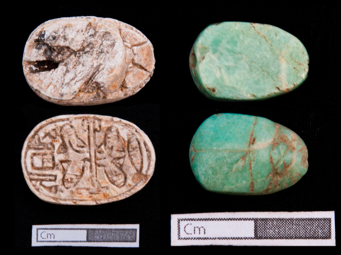 Jimat scarab merupakan salah satu artefak yang ditemukan di situs arkeologi di Delta Nil, Mesir.
