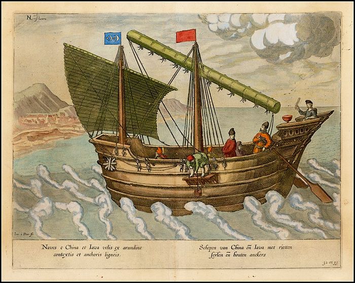 Sebuah jong hibrida Cina-Asia tenggara. Bendera yang menampilkan bulan sabit menunjukkan bahwa jong ini berasal dari salah satu kesultanan Islam di Indonesia.