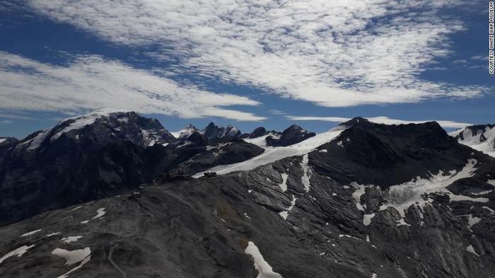 Gletser Stelvio di Gunung Scorluzzo.