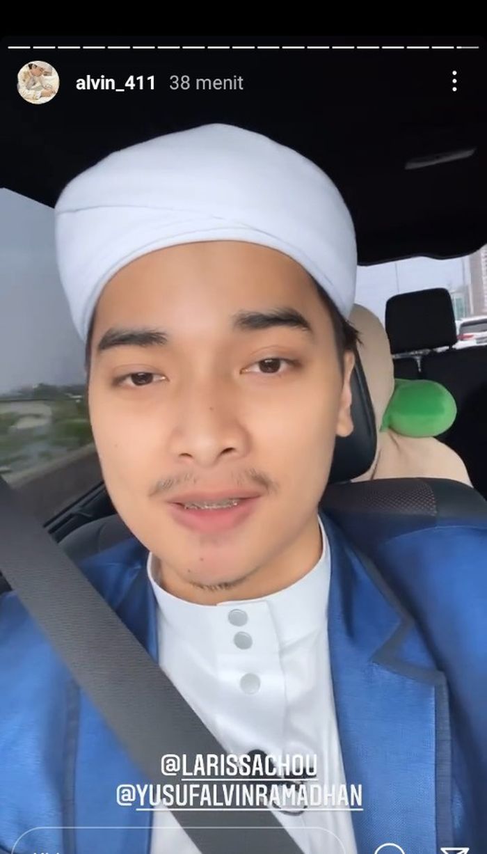 Alvin Faiz ungkap Larissa Chou tak dapat hadir di acara lamaran adiknya.