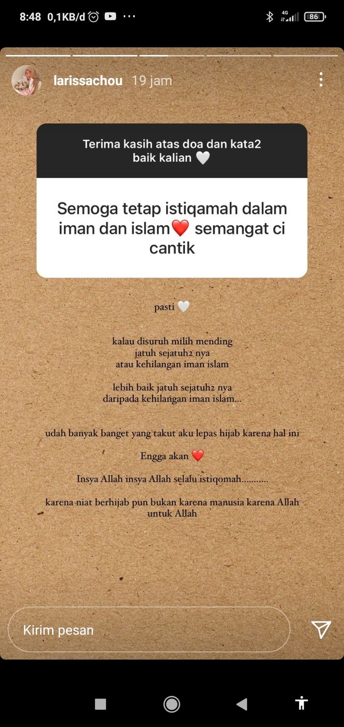 seorang netizen berpesan agar Larissa Chou tetap istikamah dalam agama yang kini dianut meskipun kedepannya tak lagi menjadi istri Alvin Faiz