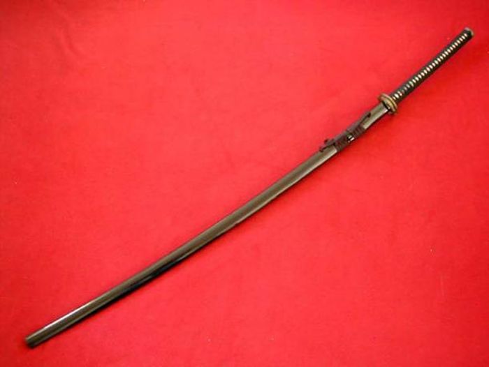 Sebuah pedang odachi.