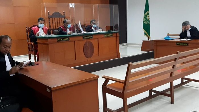 Sidang kasus narkoba Reza Artamevia yang berlangsung di Pengadilan Negeri Jakarta Timur, Kamis (10/6/2021).  