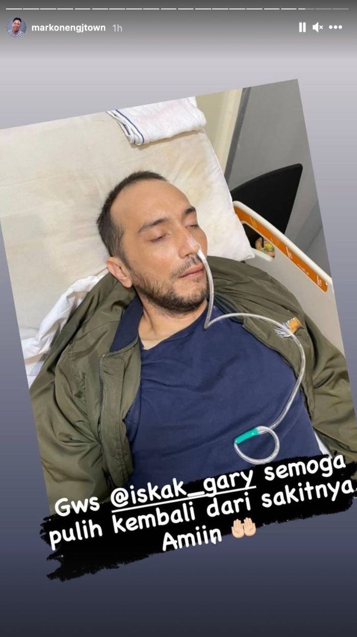 Potret Gary Iskak terbaring lemah dengan selang di hidungnya