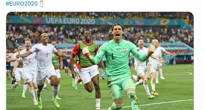 Ekspresi kiper Swiss, Yann Sommer, usai timnya lolos ke perempat final EURO 2020 menyingkirkan Prancis, Selasa (29/6/2021) dini hari WIB.