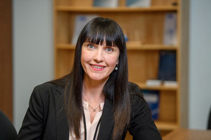Carrie Cutler, Assistant Professor,  Health and Cognition Laboratory, Washington State University. Penelitiannya berfokus pada upaya menjelaskan efek yang berpotensi menguntungkan dan merugikan dari penggunaan ganja kronis.
