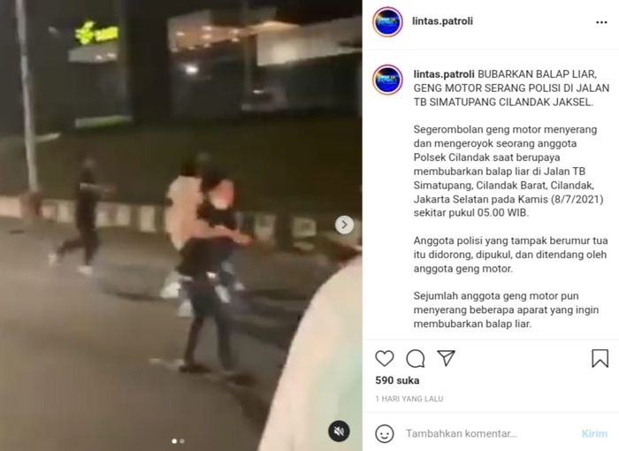 Viral video polisi dikeroyok geng motor 