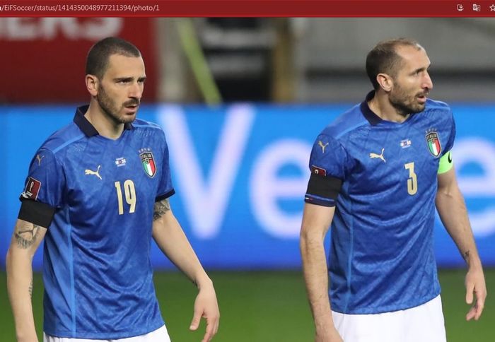 Duo bek timnas Italia, Giorgio Chiellini (kanan) dan Leonardo Bonucci (kiri).