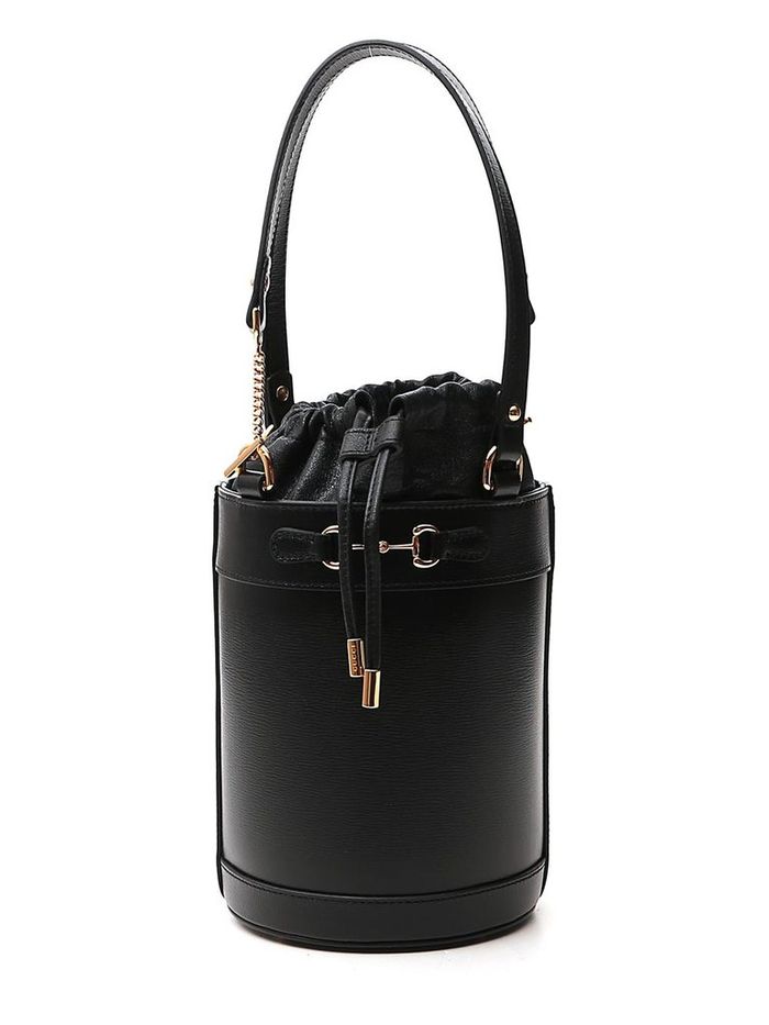 Gucci Horsebit Leather Bucket Bag yang dimiliki Olla Ramlan dan Bunga Citra Lestari.