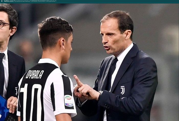 Momen Massimiliano Allegri dan Paulo Dybala sewaktu masih sama-sama berada di Juventus.