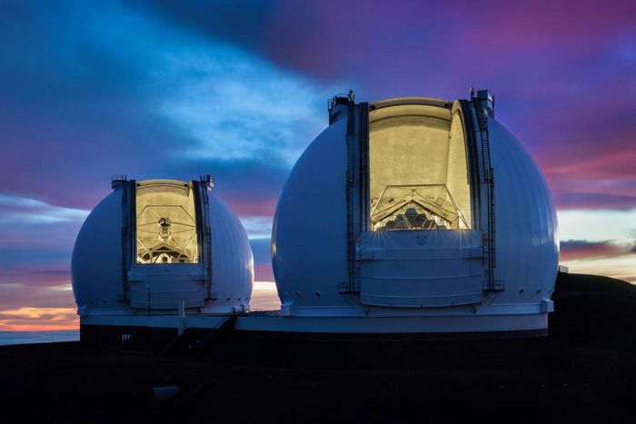 Observatorium Keck terletak di Hawaii, W. M