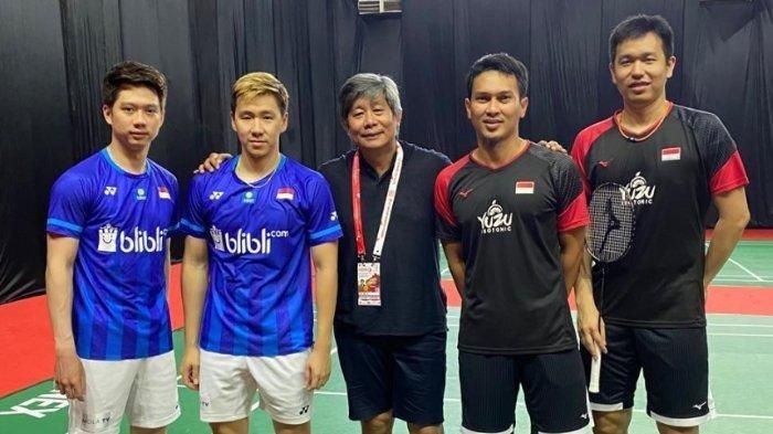 Potret Herry IP sebelum kedua anak didiknya; Marcus/Kevin dan Hendra/Ahsan berlaga di final Indonesia Masters 2020.