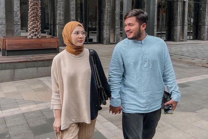 Kesha Ratuliu dan Adhi Permana