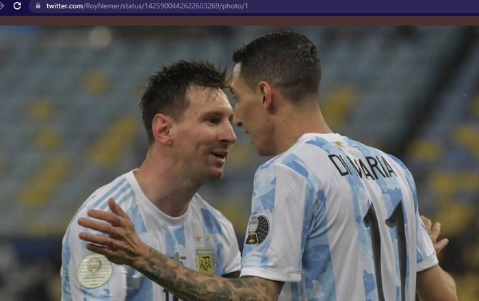 Lionel Messi dan Angel Di Maria saat membela timnas Argentina.