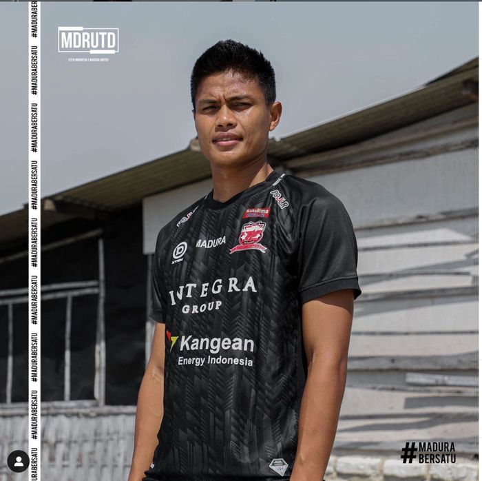 Jersey away Madura United di Liga 1 2021/2022