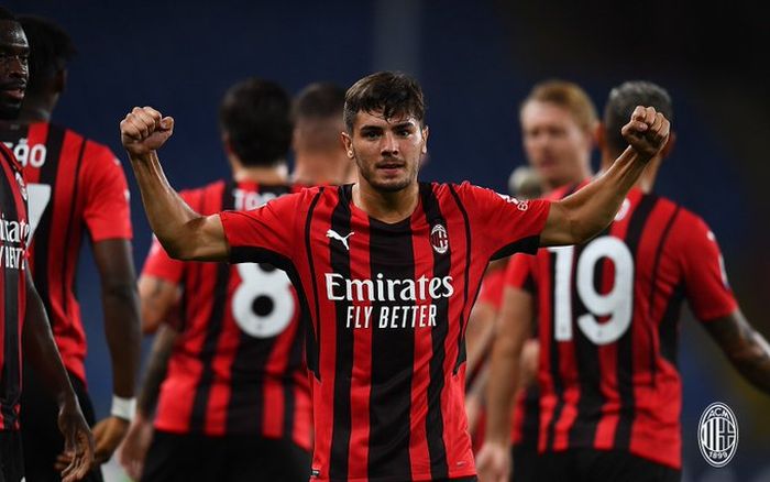 Pemain buangan Real Madrid, Brahim Diaz, mencetak gol untuk membuat AC Milan unggul atas Sampdoria di babak pertama. 