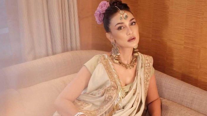 Luna Maya malas saat disuruh Denny Sumargo memilih A atau R hingga justru menyebut inisial D. 