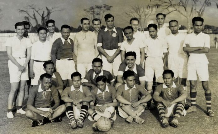 Potret kesebelasan klub sepak bola Bandung, sekitar tahun 1935.