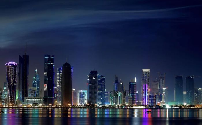 Suasana gemerlap yang indah di Qatar hari ini, jauh berbeda dengan Qatar sebelum era minyak pada 1939.