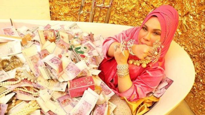 Dato Seri Vida mandi uang
