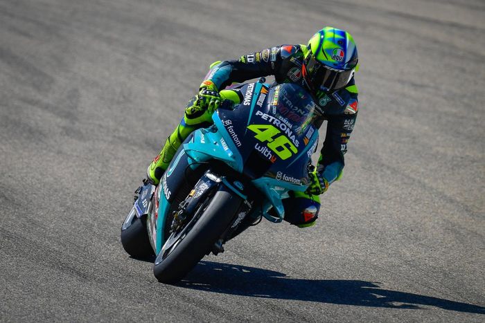 Pembalap Petronas Yamaha SRT, Valentino Rossi, pada balapan MotoGP Aragon 2021 di Sirkuit MotorLand Aragon, Minggu (12/9/2021).