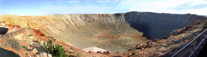 Kawah meteor di Gurun Arizona.